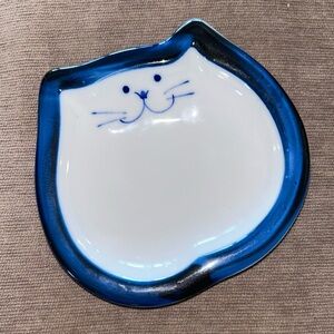 Adorable Cat Knick Knack Dish
